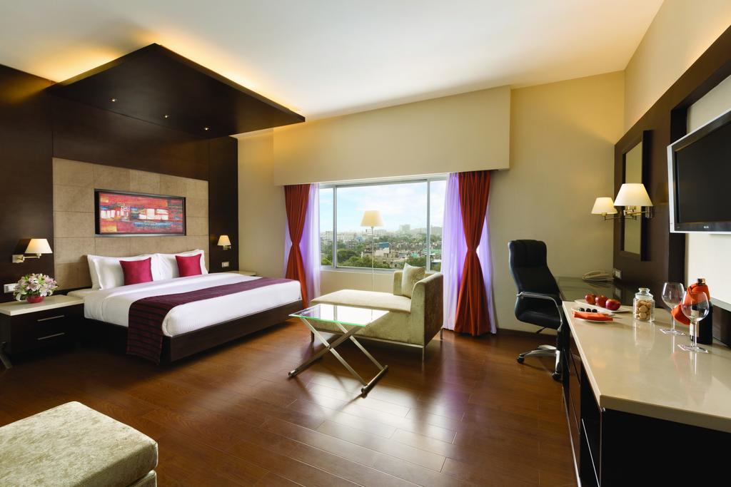 Ramada By Wyndham Chennai Egmore Exterior foto